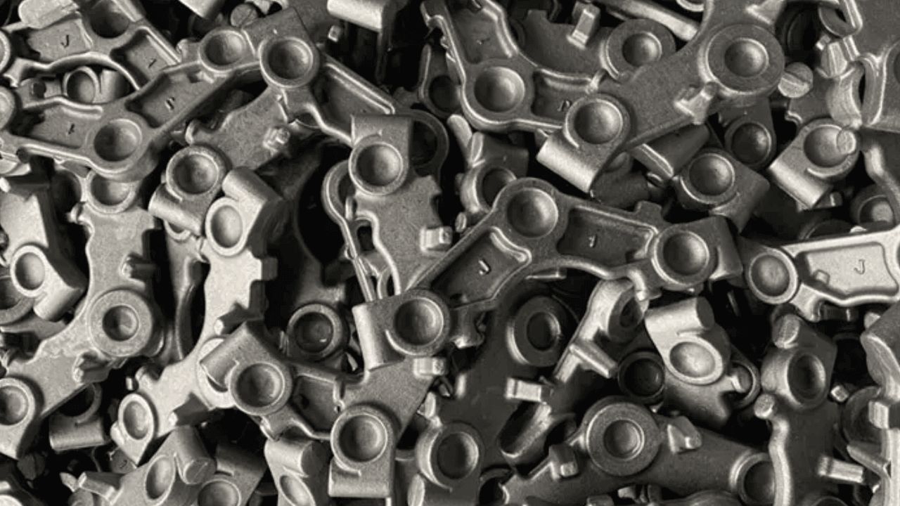 Applications of Forge Car Parts: Improving Safety and Performance throughout Automotive Systems